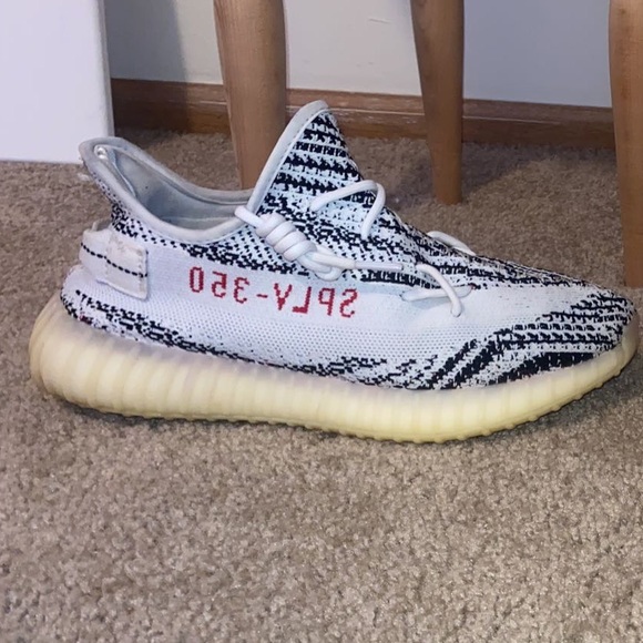 yeezy 350 zebra yellow sole